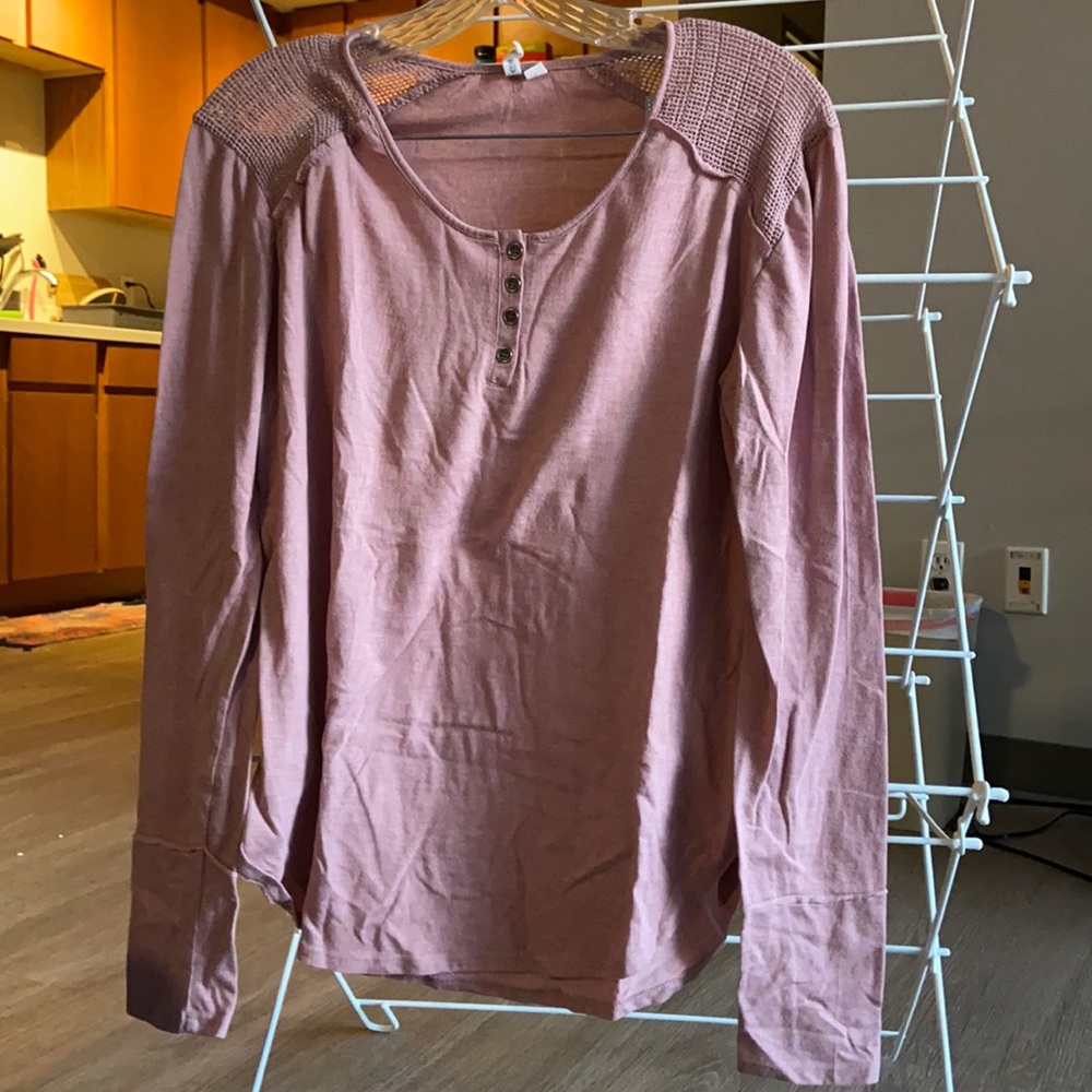 Rip Curl pink mesh shoulder long sleeve tee— size L
